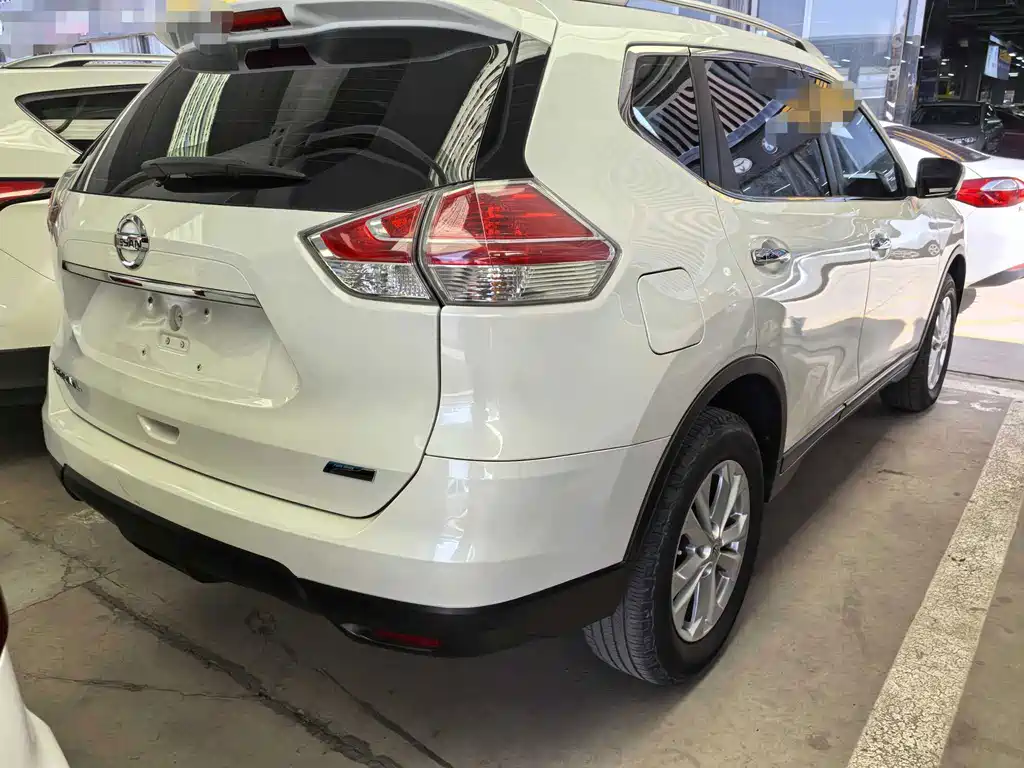 X-Trail 2015 2.0L CVT Comfort MAX Edition 2WD купить на сайте DeffCars