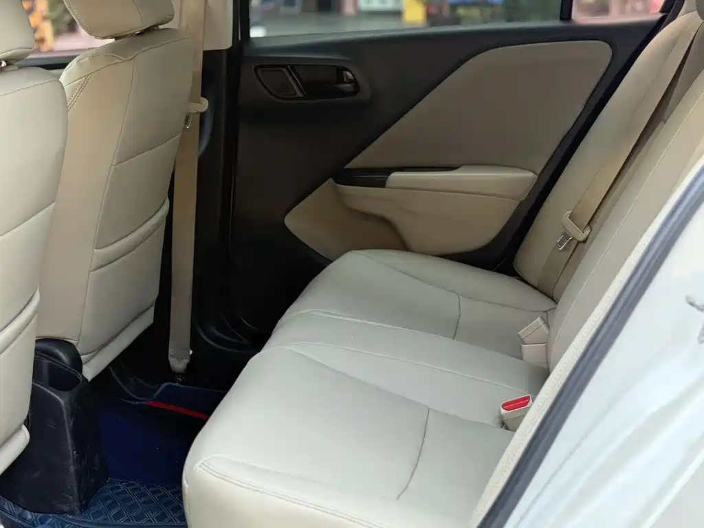 Fengfan 2017 1.5L CVT Comfort Edition купить на сайте DeffCars