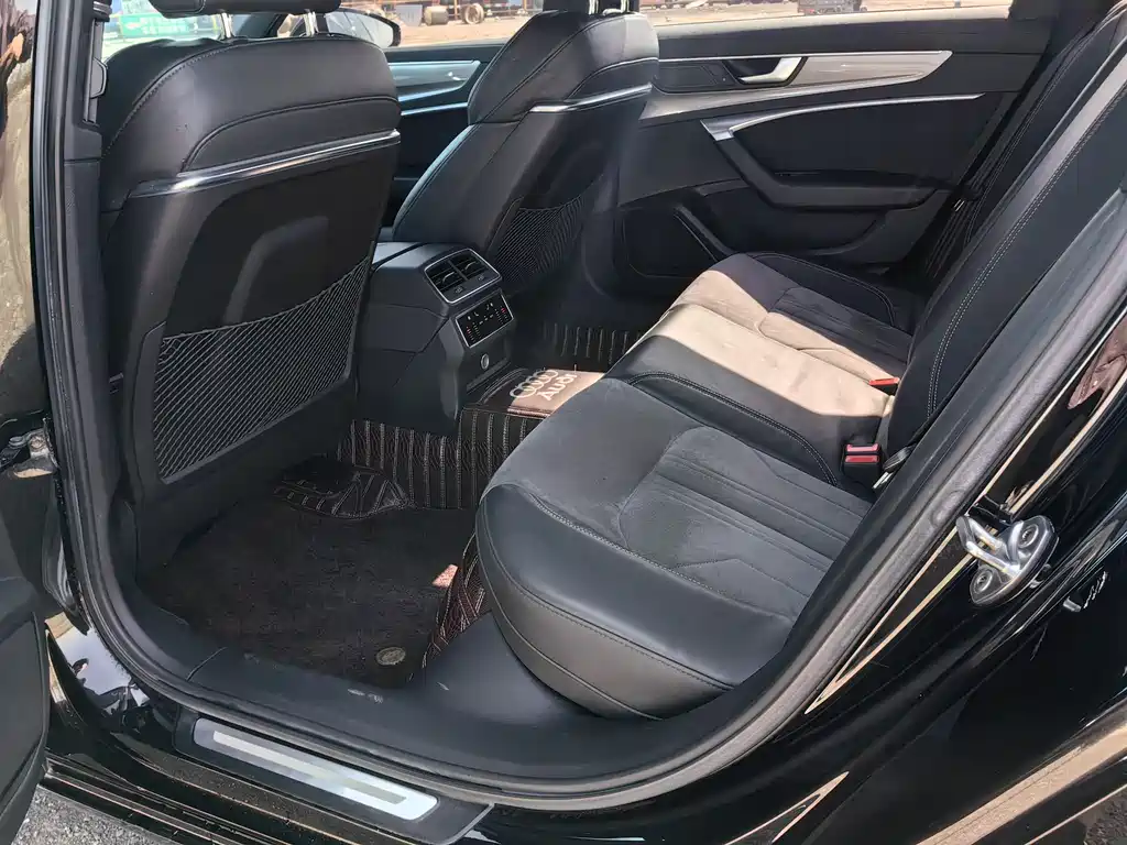 Audi A6L 2019 45 TFSI Premium Dynamic Model купить на сайте DeffCars