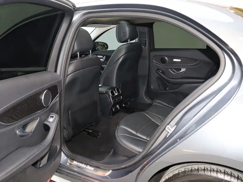 Mercedes-Benz C-Class 2020 C 260 L Sports Edition купить на сайте DeffCars
