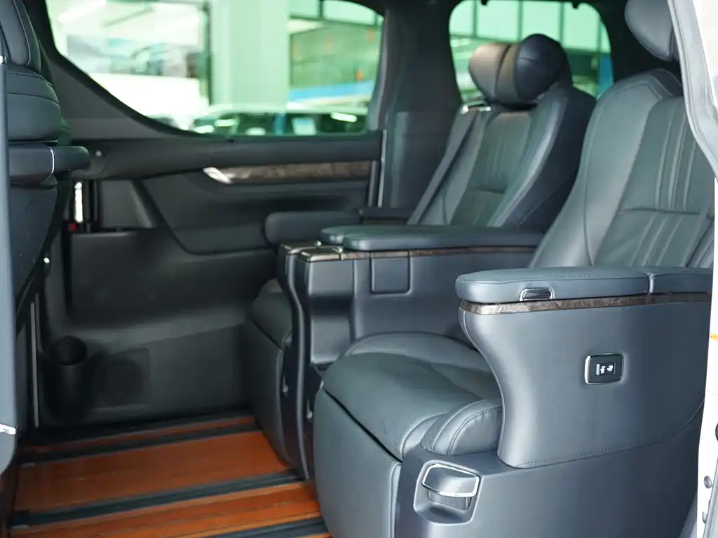 Wilfa 2020 Shuangqing 2.5L HV Premium Edition купить на сайте DeffCars