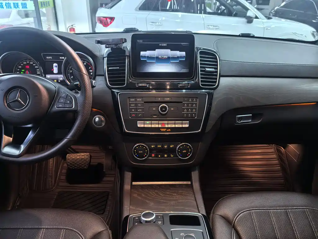 Mercedes-Benz GLE 2017 GLE 320 4MATIC Dynamic купить на сайте DeffCars