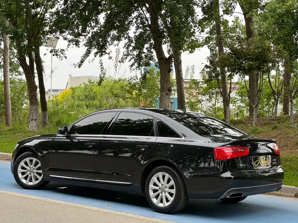 Audi A6L 2014 30 FSI Comfort купить на сайте DeffCars