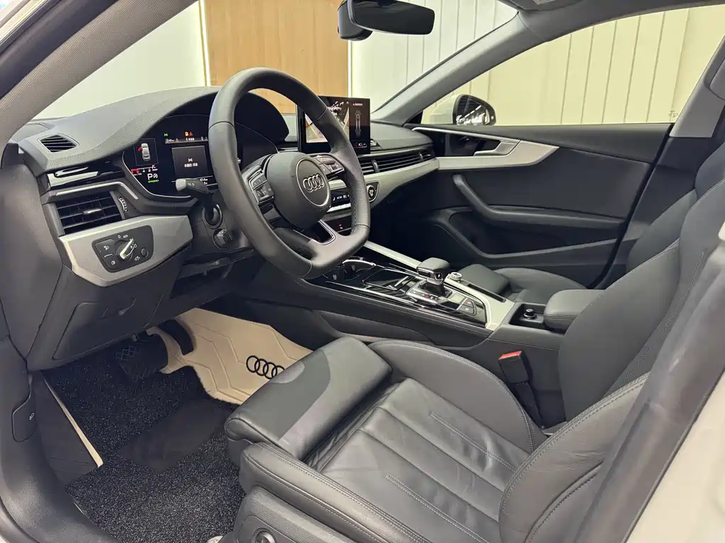 Audi A5 imported 2023 Sportback 40 TFSI fashionable and dynamic купить на сайте DeffCars