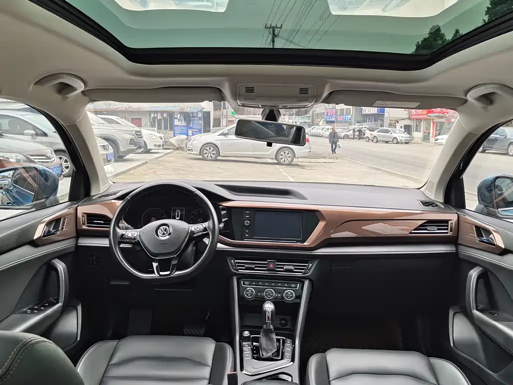 Tuyue 2019 280TSI 2WD Deluxe Edition National V купить на сайте DeffCars