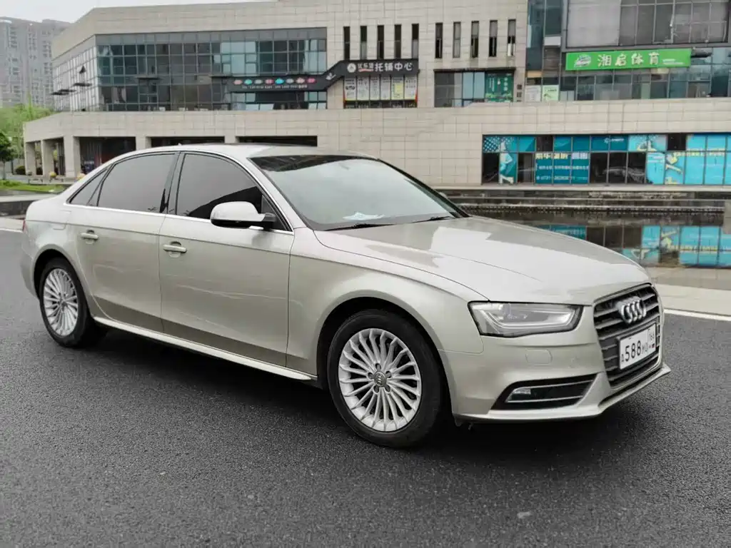 Audi A4L 2015 35 TFSI automatic luxury model купить на сайте DeffCars