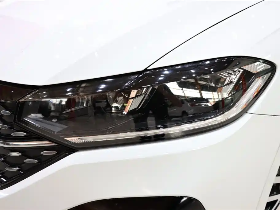 Lavida 2024 300TSI DSG Starry Sky Leading Edition купить на сайте DeffCars