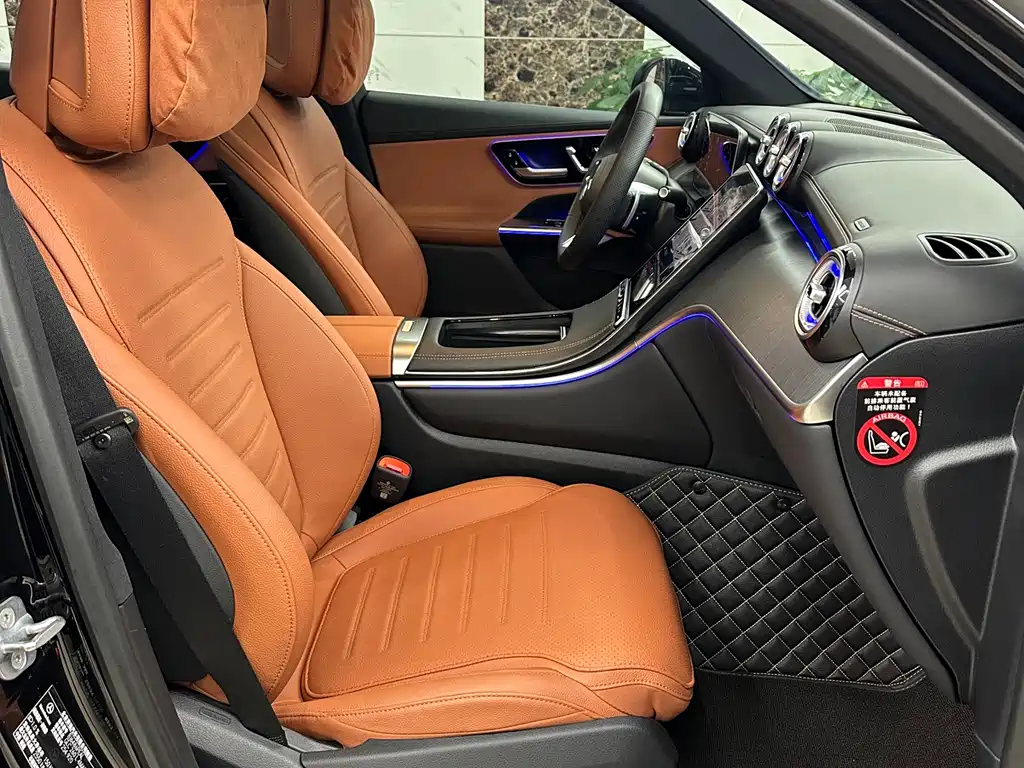 Mercedes-Benz GLC 2024 GLC 260 L 4MATIC luxury model 5 seats купить на сайте DeffCars