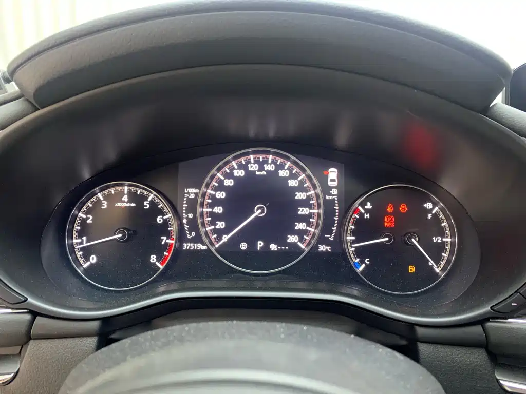 Mazda Axela 2021 2.0L Automatic Quality Edition купить на сайте DeffCars