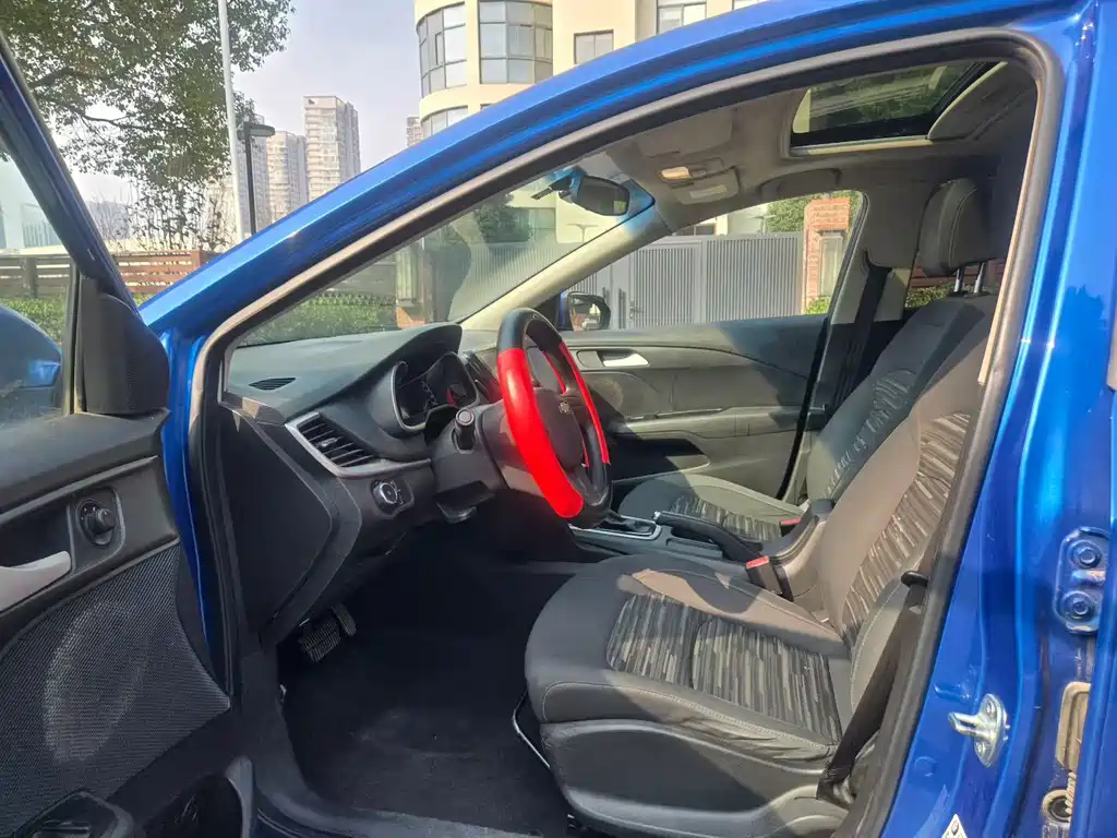 Kovoz 2019 320 automatic sunroof version купить на сайте DeffCars
