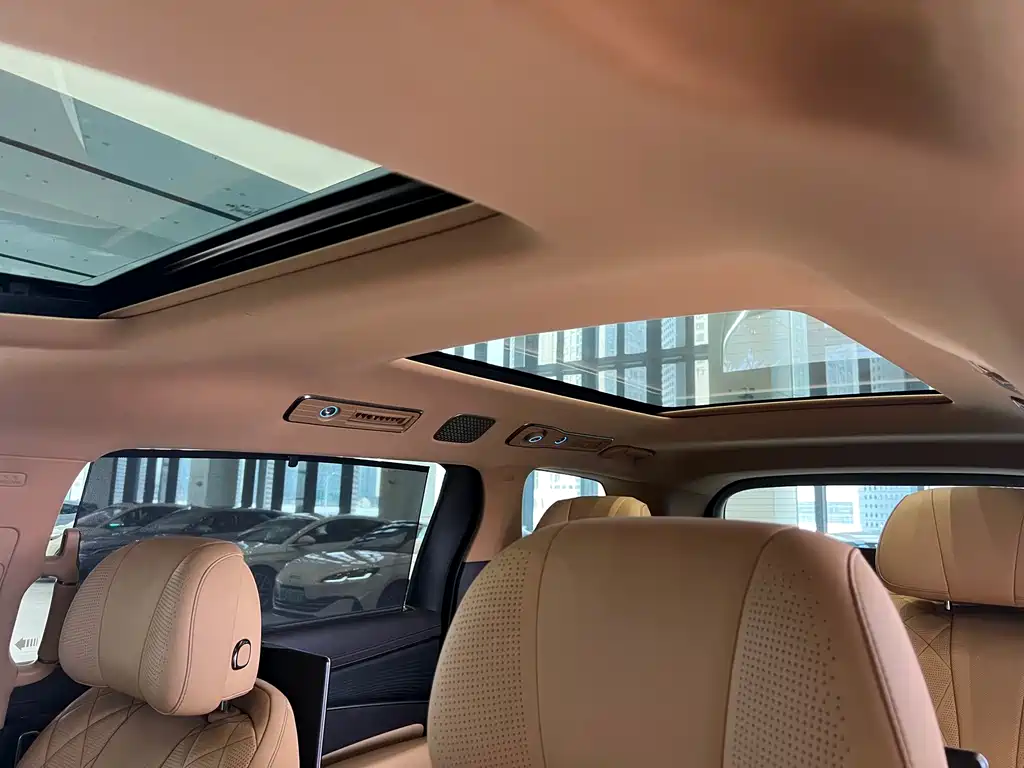 Denza D9 2025 DM-i smart driving version 1020 four-wheel drive flagship model купить на сайте DeffCars