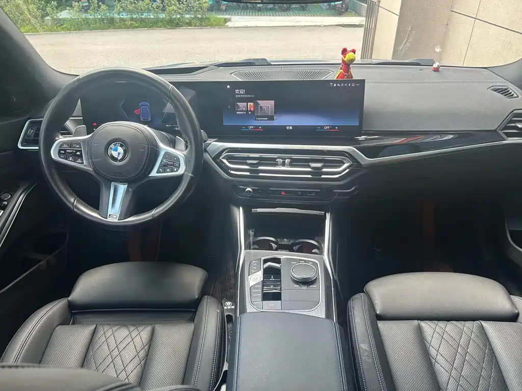 BMW 3 Series 2023 330i M Sports Night Package купить на сайте DeffCars
