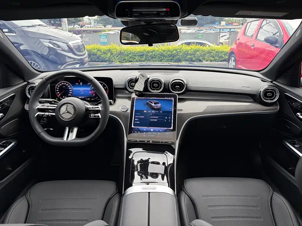 Mercedes-Benz C-Class 2024 facelift C 260 L sports version купить на сайте DeffCars