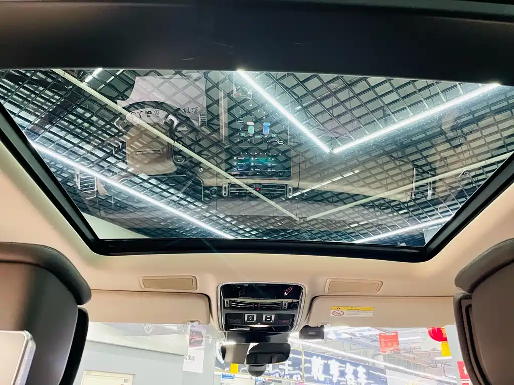 Range Rover 2022 3.0 L6 400PS Legendary Extended Classic Edition купить на сайте DeffCars