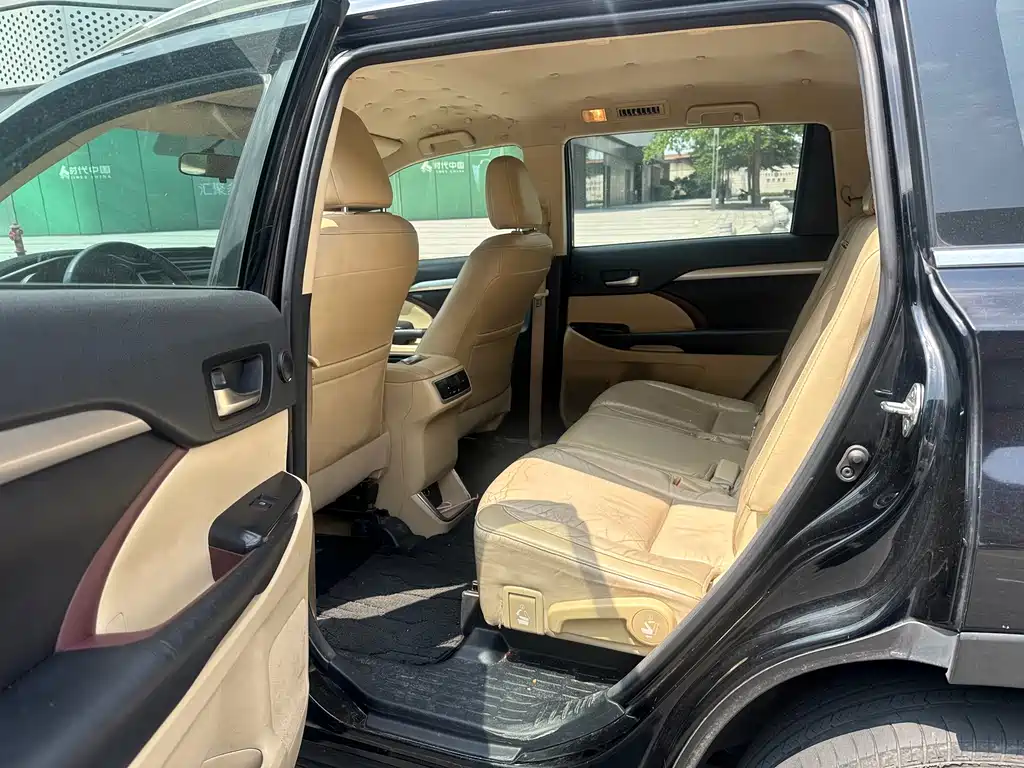 Highlander 2015 2.0T four-wheel drive elite version 7 seats купить на сайте DeffCars