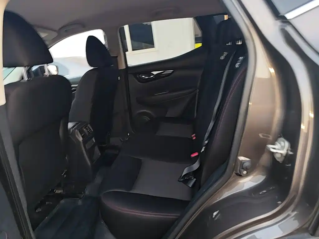 Qashqai 2019 2.0L CVT Smart Edition купить на сайте DeffCars