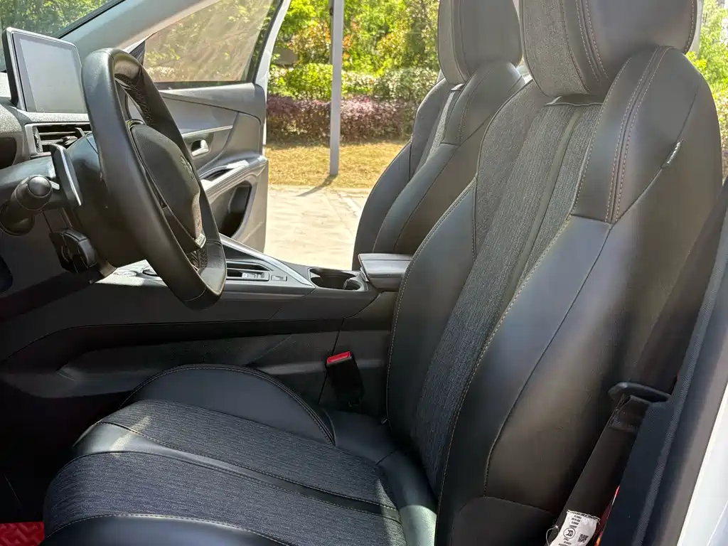 Peugeot 5008 2019 350THP 5-seater elite version купить на сайте DeffCars
