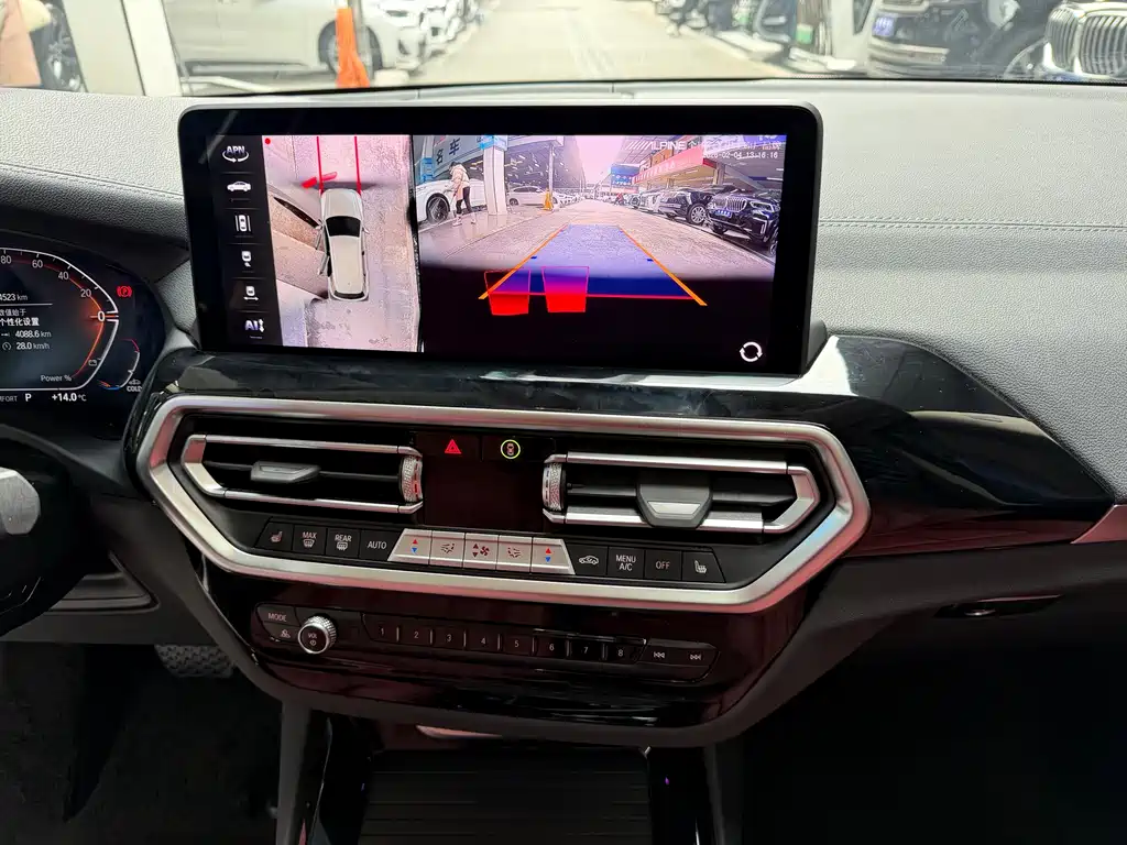 BMW X3 2023 xDrive25i M Sports Package купить на сайте DeffCars