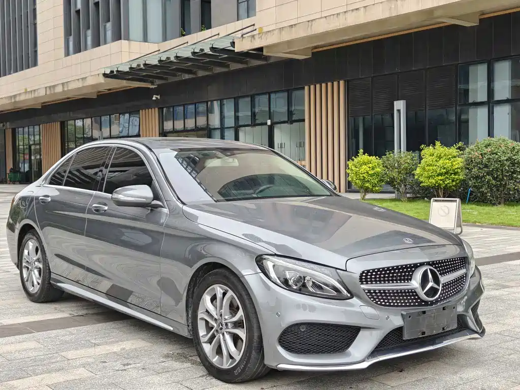 Mercedes-Benz C-Class 2018 C 180 L Fashionable Sports Edition купить на сайте DeffCars