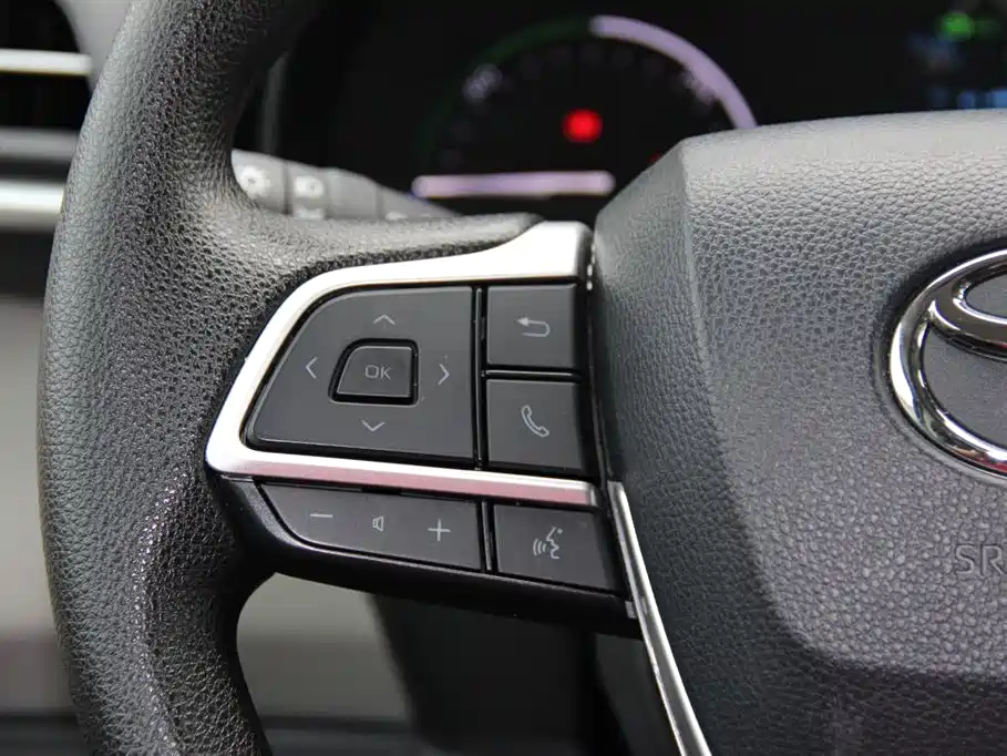 SIENNA 2024 2.5L Hybrid Comfort Edition купить на сайте DeffCars