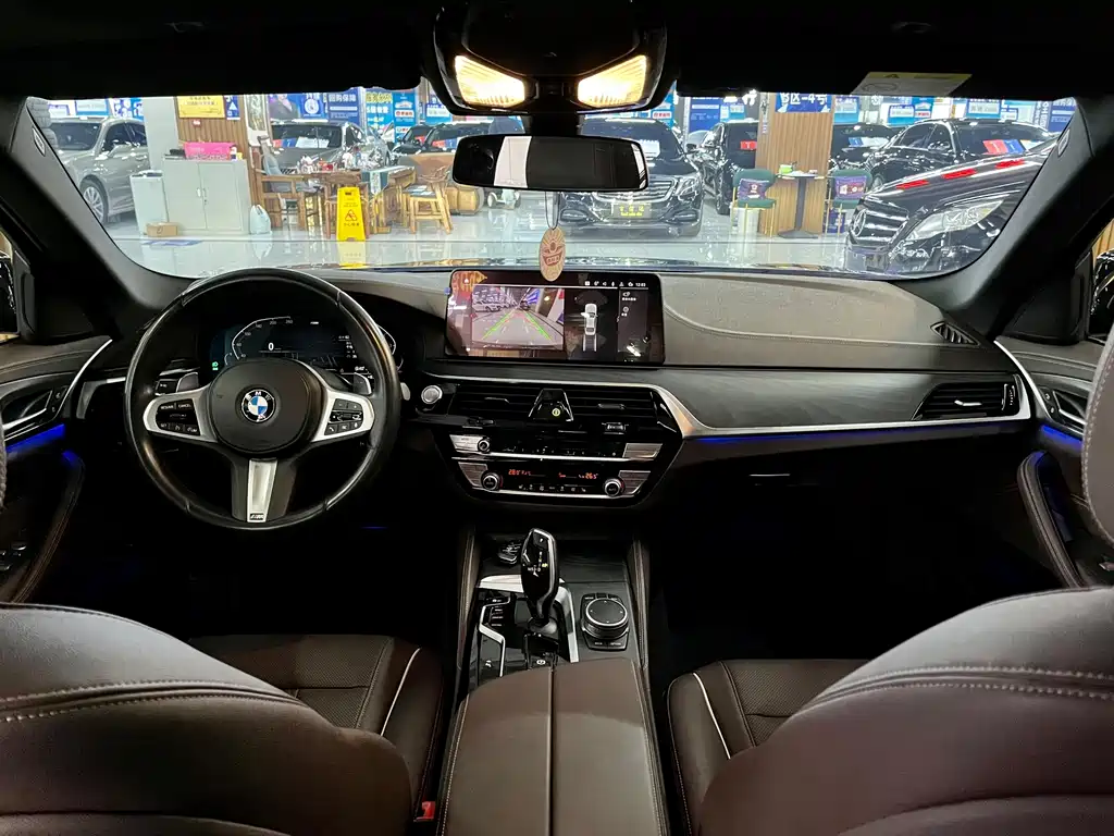 BMW 5 Series 2022 facelift 530Li xDrive M Sports Package купить на сайте DeffCars