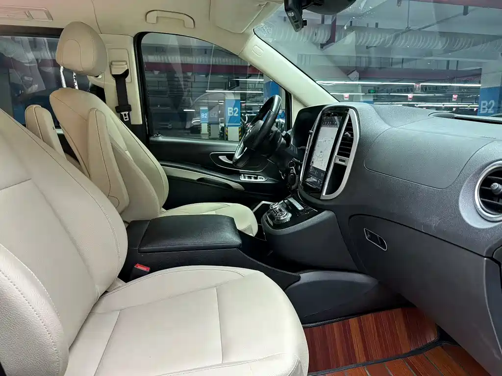 Vito 2016 2.0T Business Edition купить на сайте DeffCars