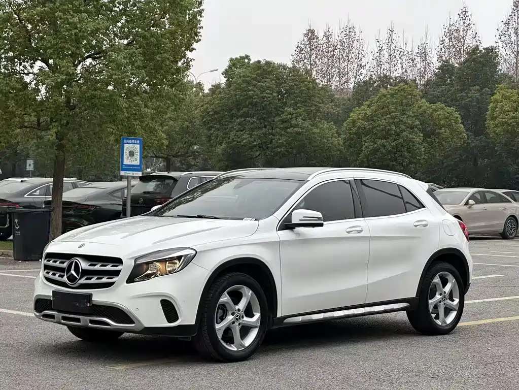 Mercedes-Benz GLA 2018 GLA 200 Dynamic купить на сайте DeffCars