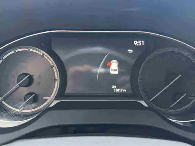 Vesa 2022 2.0L CVT two-wheel drive premium version купить на сайте DeffCars