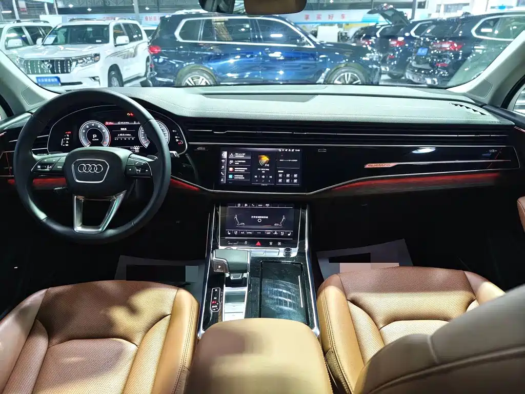Audi Q7 2023 55 TFSI quattro S line sports купить на сайте DeffCars
