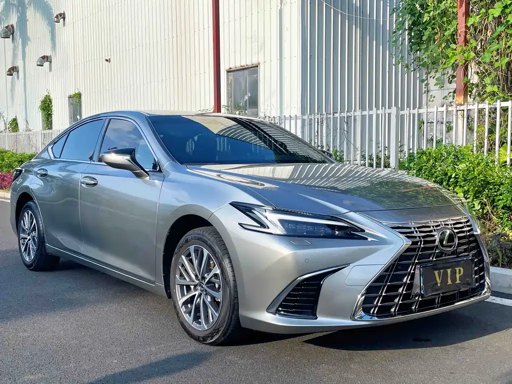 Lexus ES 2025 200 Premium Edition купить на сайте DeffCars