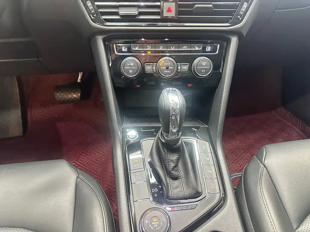Tuyue 2020 facelift 330TSI four-wheel drive flagship version National VI купить на сайте DeffCars