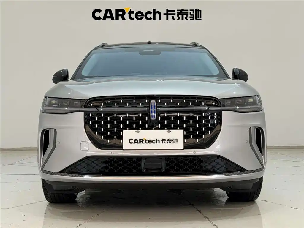 Voyager 2023 2.0T four-wheel drive Zunrui hybrid version купить на сайте DeffCars