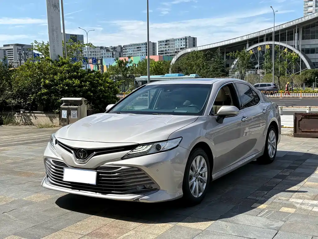 Camry 2019 2.0G Deluxe Edition National V купить на сайте DeffCars