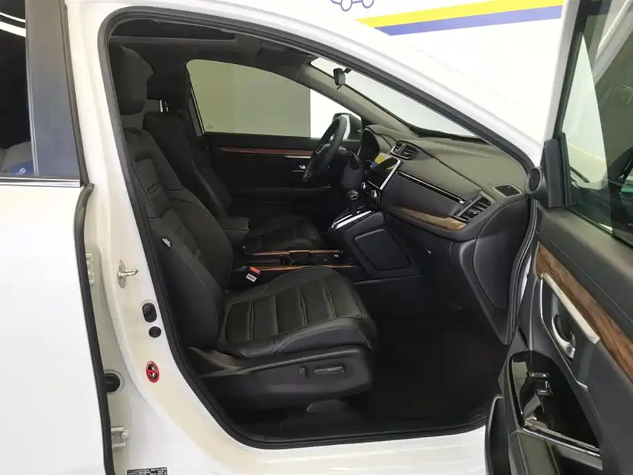 Honda CR-V 2021 240TURBO CVT two-wheel drive fashion version купить на сайте DeffCars