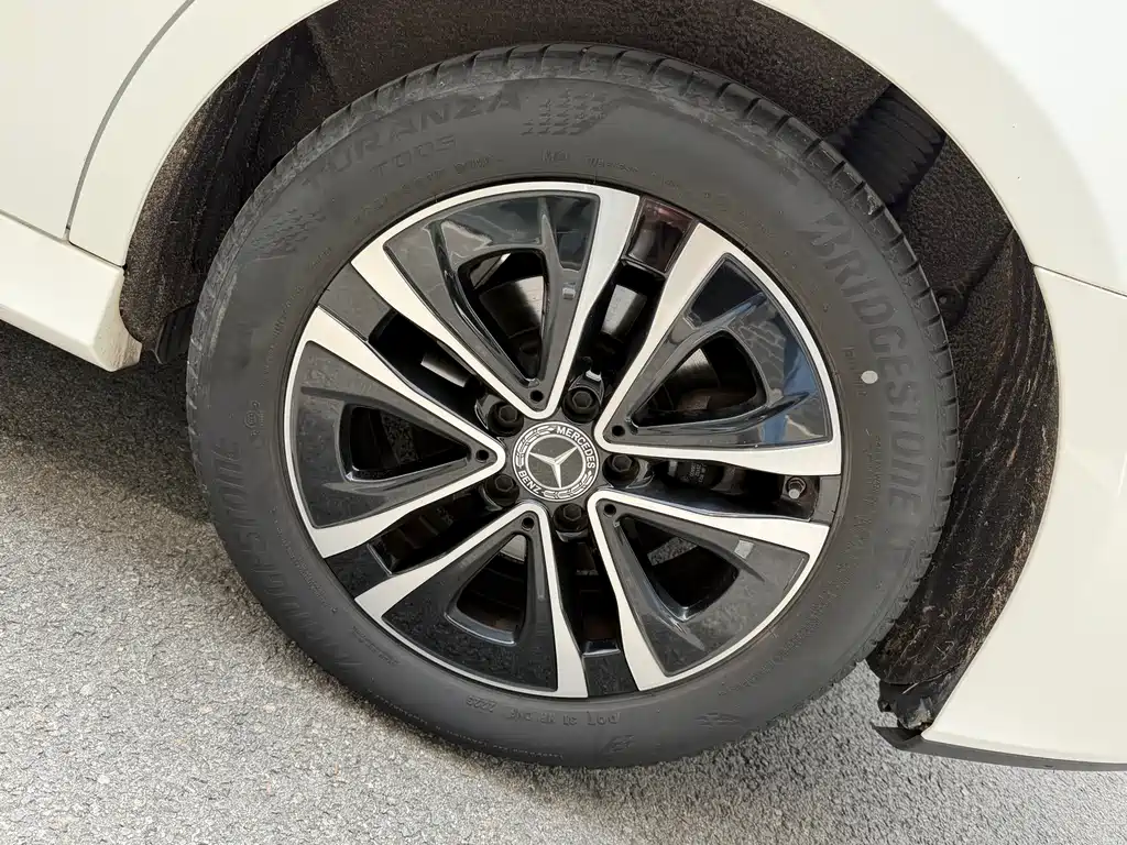 Mercedes-Benz A-Class 2023 A 200 L Dynamic купить на сайте DeffCars