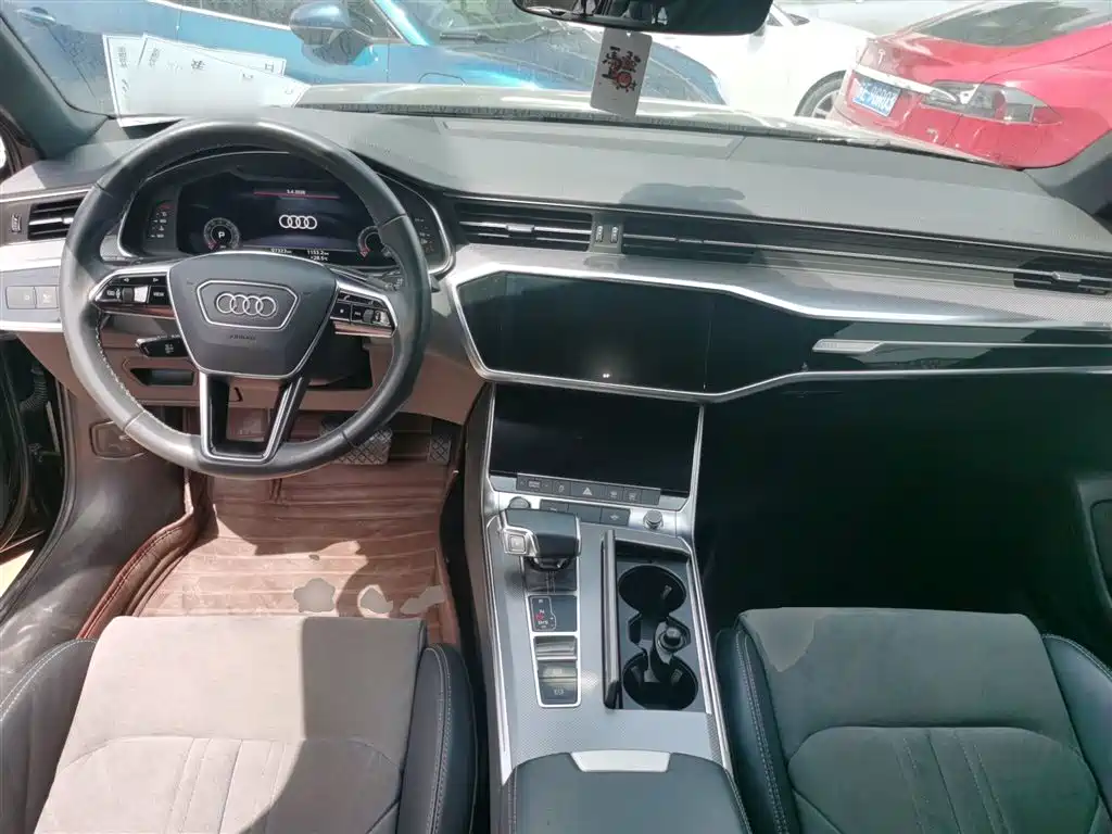Audi A6L 2021 45 TFSI Premium Dynamic Model купить на сайте DeffCars