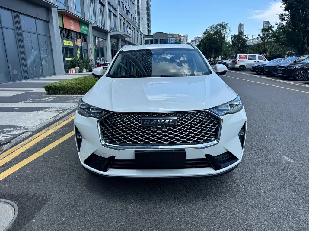 Haval H6 2022 third generation 1.5T automatic two-wheel drive Pro купить на сайте DeffCars