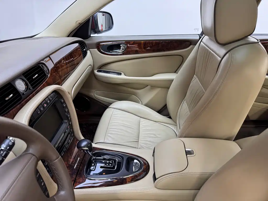 Jaguar XJ 2007 XJ6L 3.0 Royal Extended Edition купить на сайте DeffCars