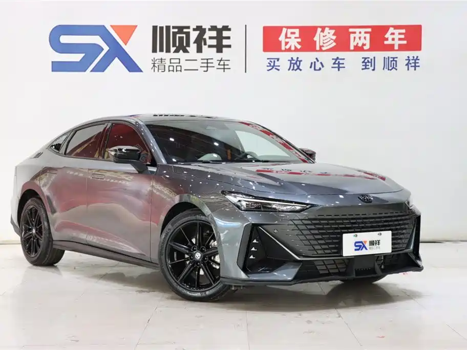 Changan UNI-V 2024 1.5T high-energy version купить на сайте DeffCars