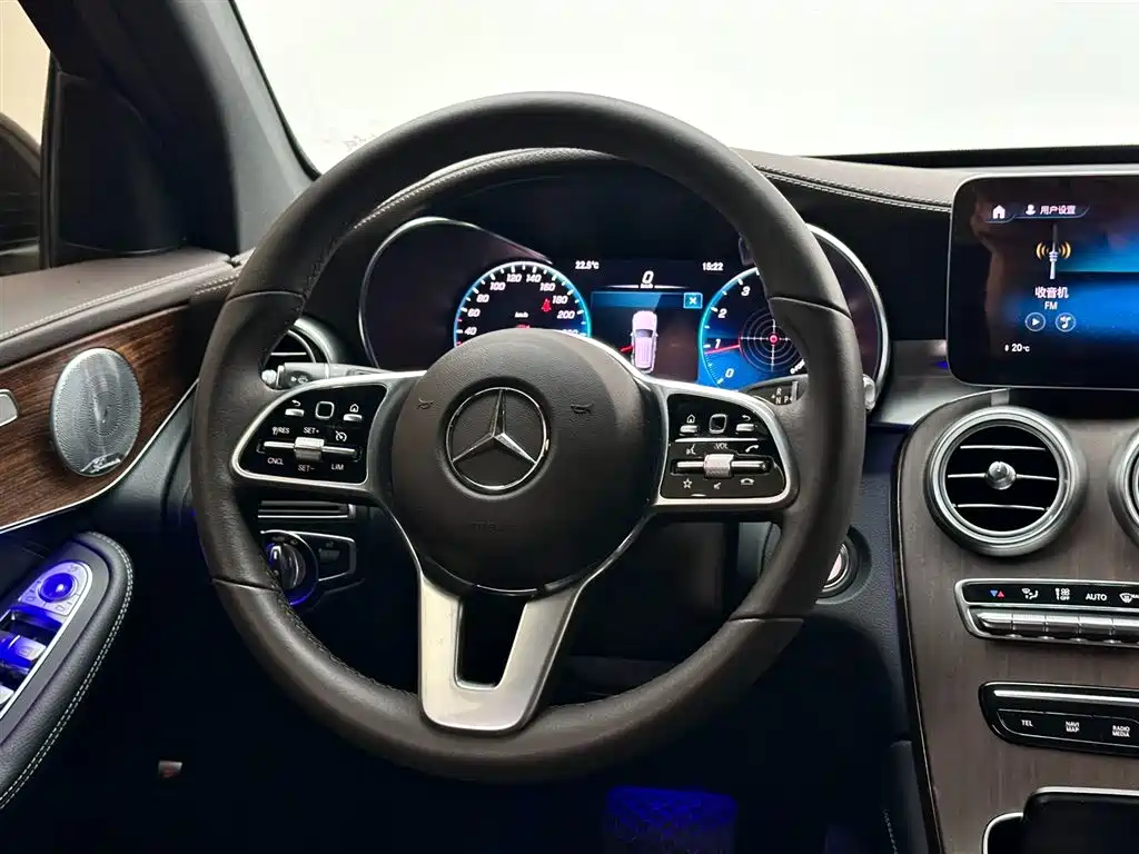 Mercedes-Benz GLC 2020 GLC 300 L 4MATIC luxury model купить на сайте DeffCars