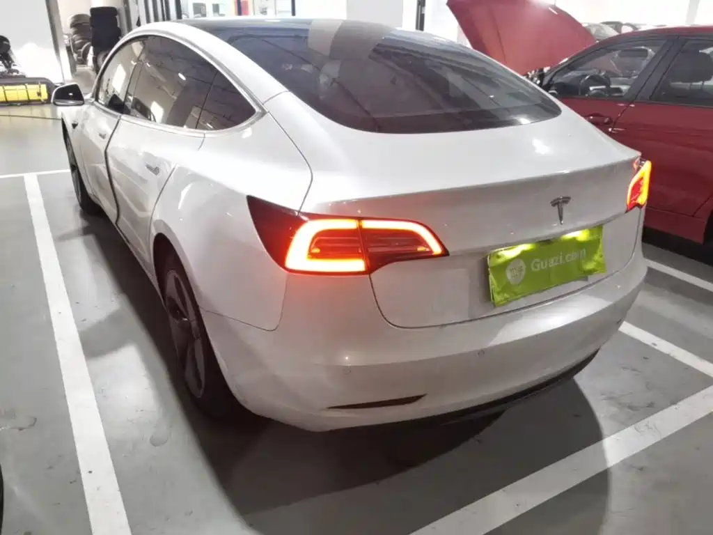 Model 3 2020 Long Range Rear Wheel Drive купить на сайте DeffCars