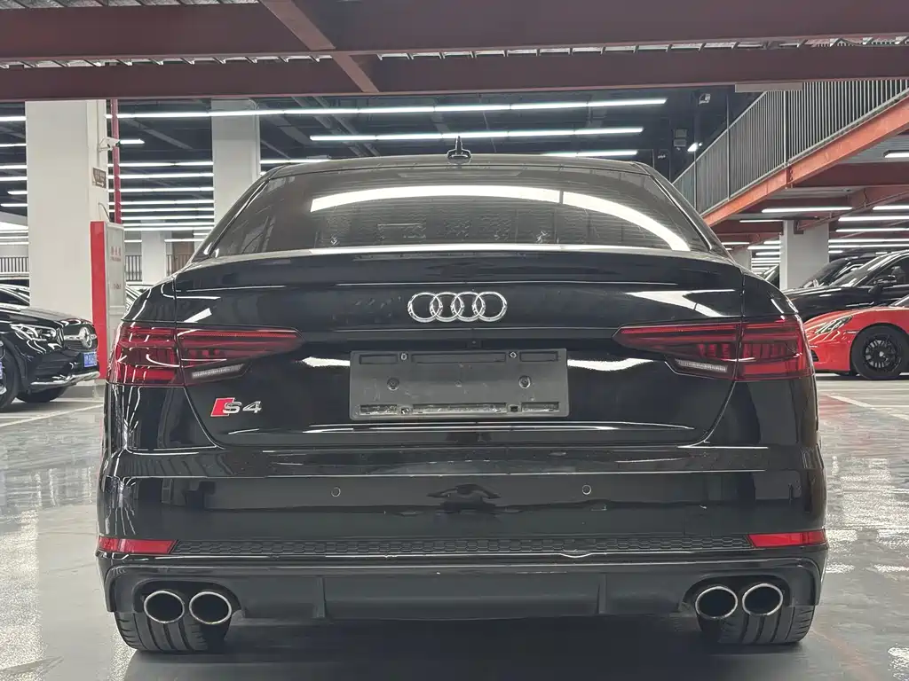 Audi S4 2018 S4 3.0TFSI купить на сайте DeffCars