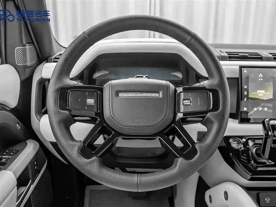 Land Rover Defender 2023 facelift 110 3.0T P400 X-DYNAMIC HSE купить на сайте DeffCars