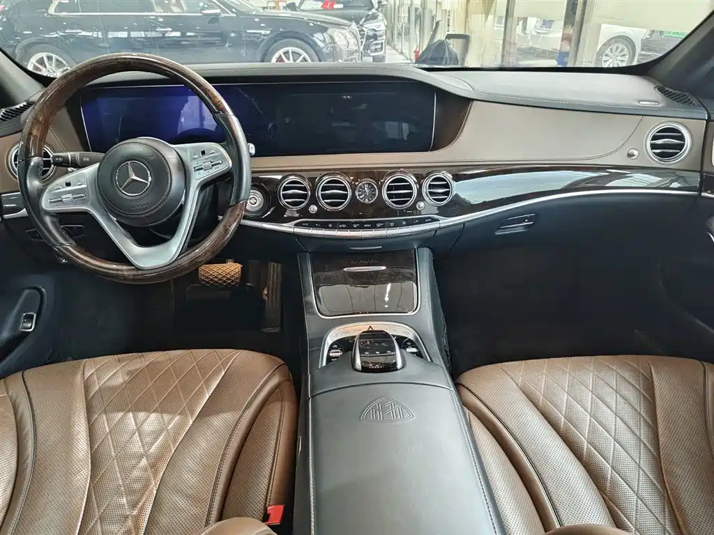 Maybach S-Class 2018 S 450 4MATIC купить на сайте DeffCars