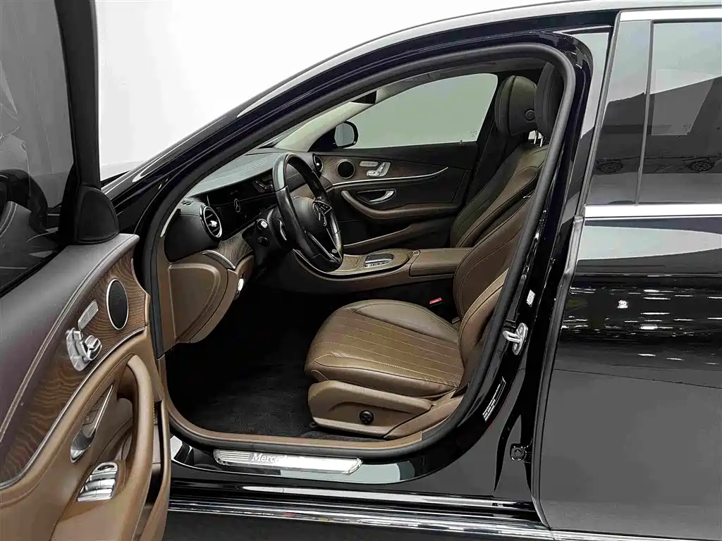 Mercedes-Benz E-Class 2021 E 300 L Fashion Model купить на сайте DeffCars
