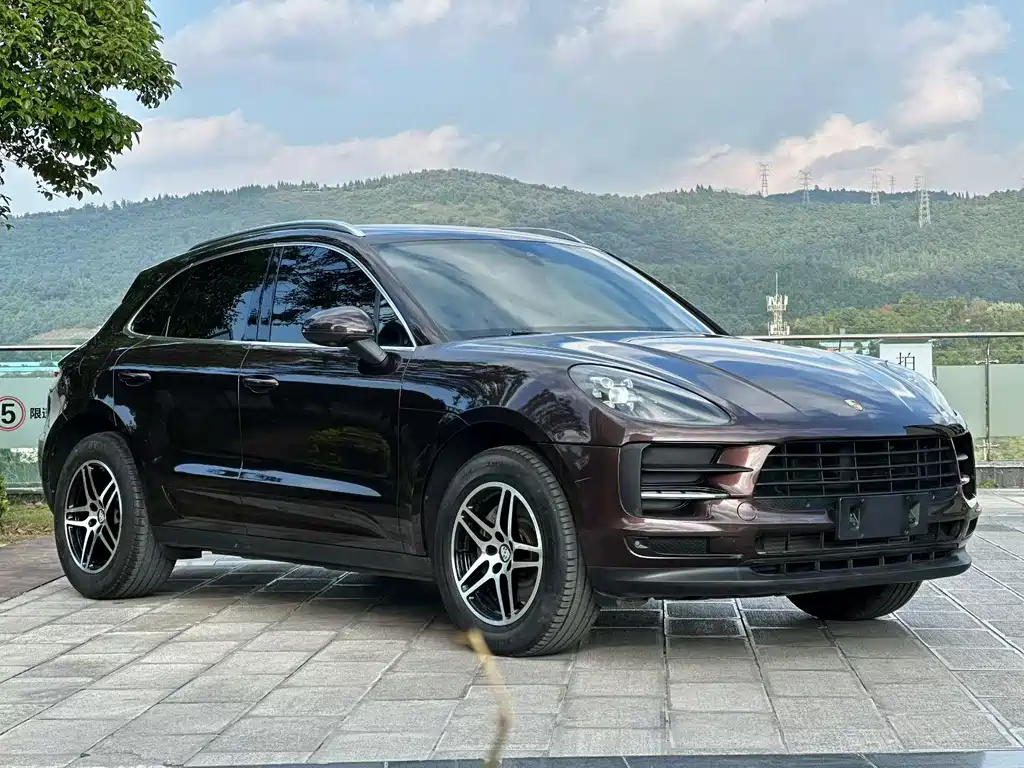 Macan 2017 Macan 2.0T купить на сайте DeffCars