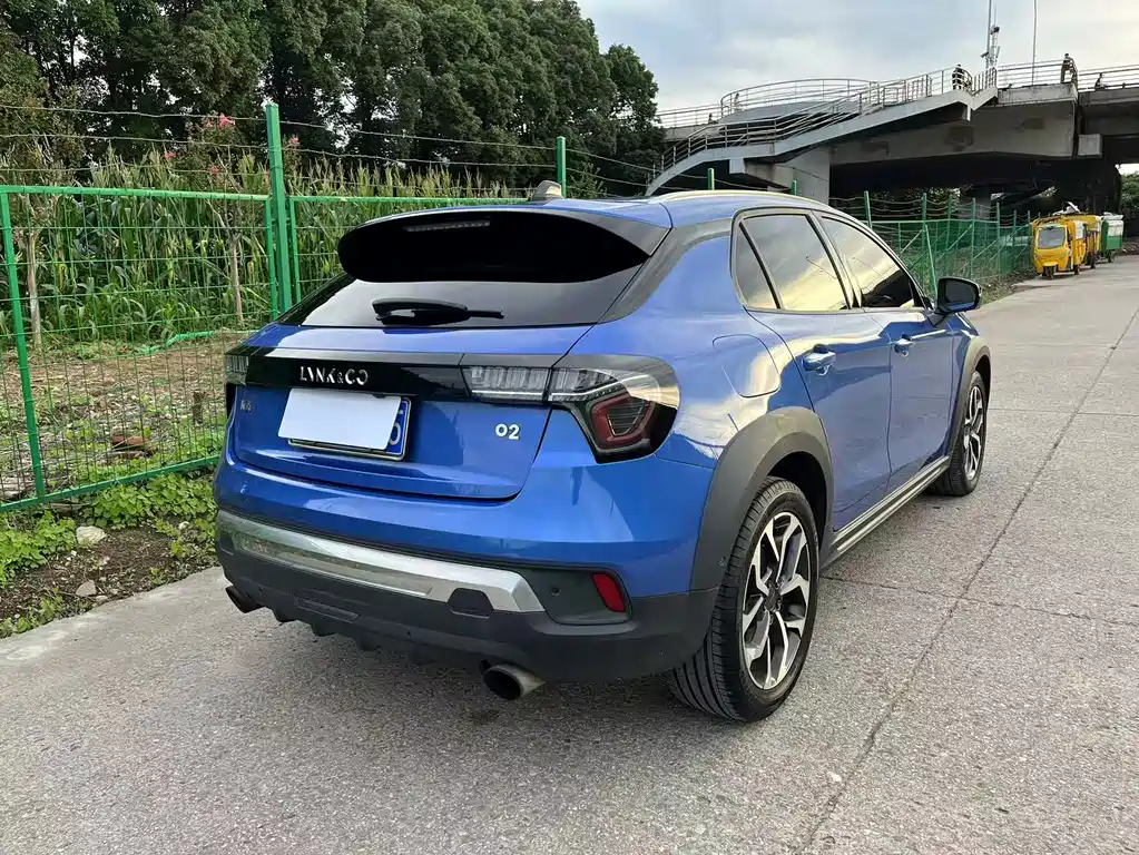 Lynk & Co 02 2018 1.5T DCT 2WD Pro Edition National V купить на сайте DeffCars