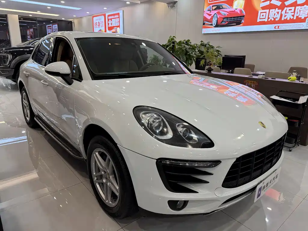 Macan 2017 Macan 2.0T купить на сайте DeffCars