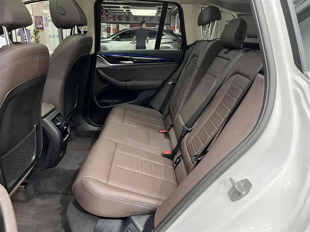 BMW X3 2021 xDrive25i Luxury Package купить на сайте DeffCars
