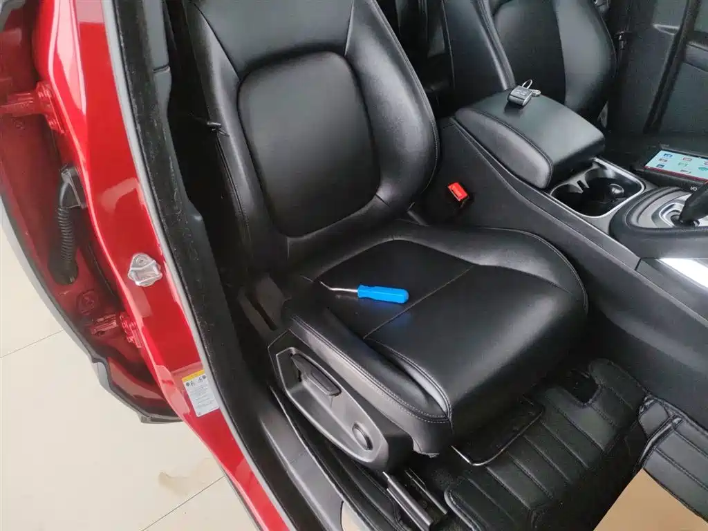 Jaguar E-PACE 2018 P200 National V купить на сайте DeffCars